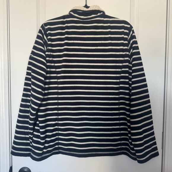 L.L. Bean Women's Navy and White Striped Fleece Jacket - Picture 2 of 7